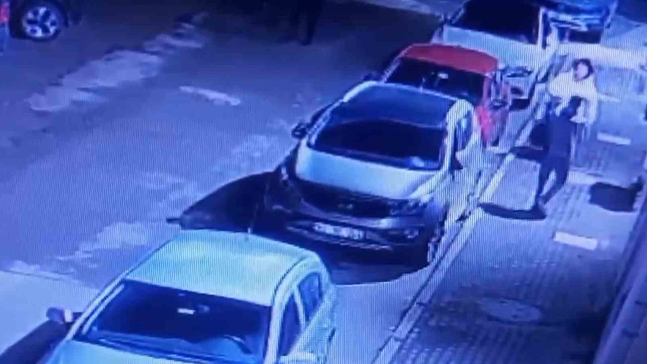 BURSA İL EMNİYET MÜDÜRLÜĞÜ EKİPLERİ, KENDİLERİNİ POLİS VE SAVCI OLARAK TANITARAK VATANDAŞLARI...