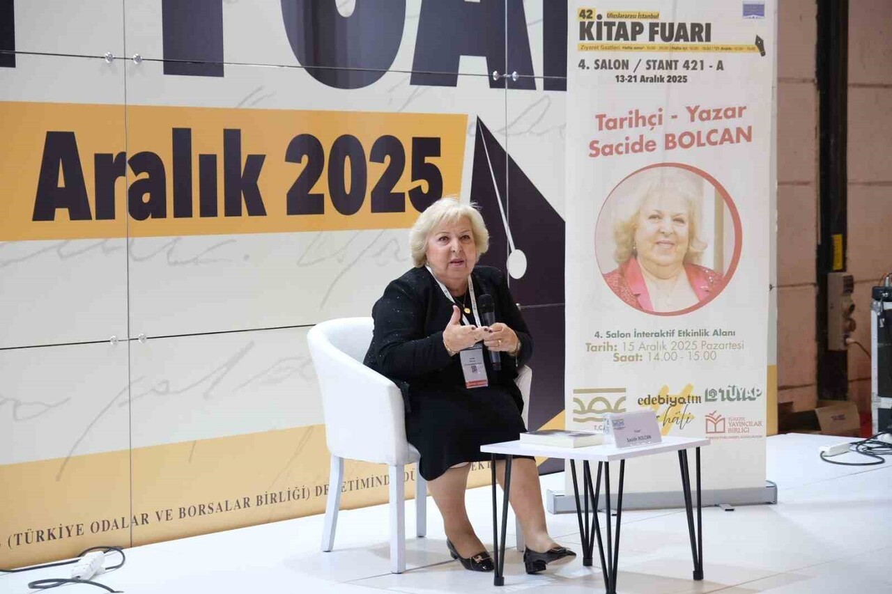 BÜYÜKÇEKMECE BELEDİYESİ, TÜYAP KİTAP FUARI’NDA HAZIRLADIĞI PROGRAMLARLA FUAR ZİYARETÇİLERİNİ...