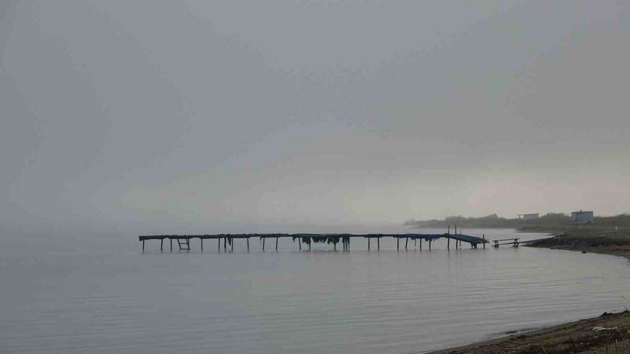 ÇANAKKALE BOĞAZI ETKİLİ OLAN YOĞUN SİS NEDENİYLE SAAT 08.30 İTİBARIYLA ÇİFT YÖNLÜ OLARAK TRANSİT...