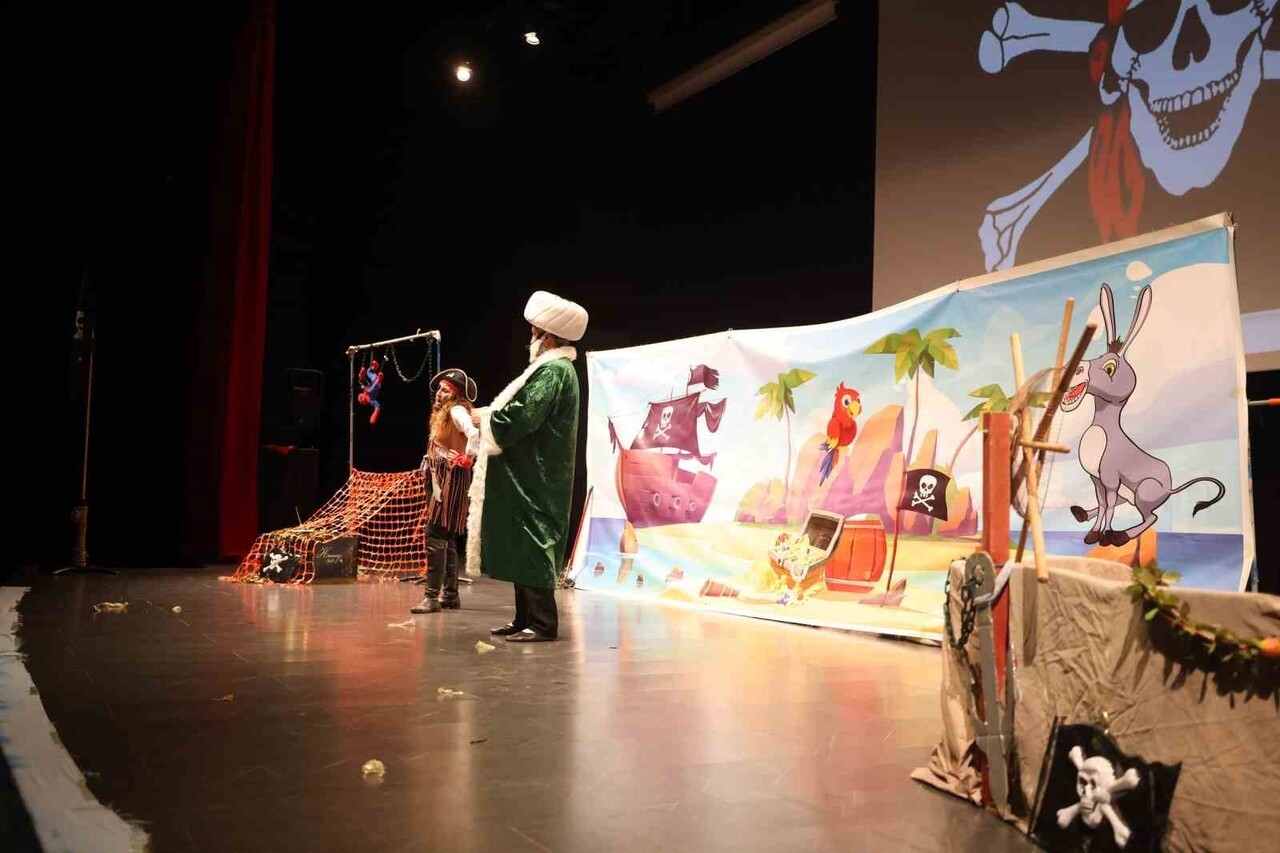 ÇAYIROVA İLÇESİNDE ARALIK AYI BOYUNCA DÜZENLENECEK KÜLTÜR-SANAT ETKİNLİKLERİ KAPSAMINDA, ÇOCUK VE...