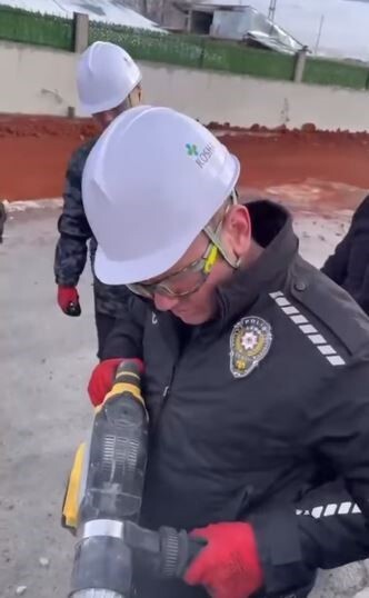 ÇEVİK KUVVET POLİSİNE ‘’ENKAZDA ARAMA VE KURTARMA EĞİTİMİ''.  (OLGUN...