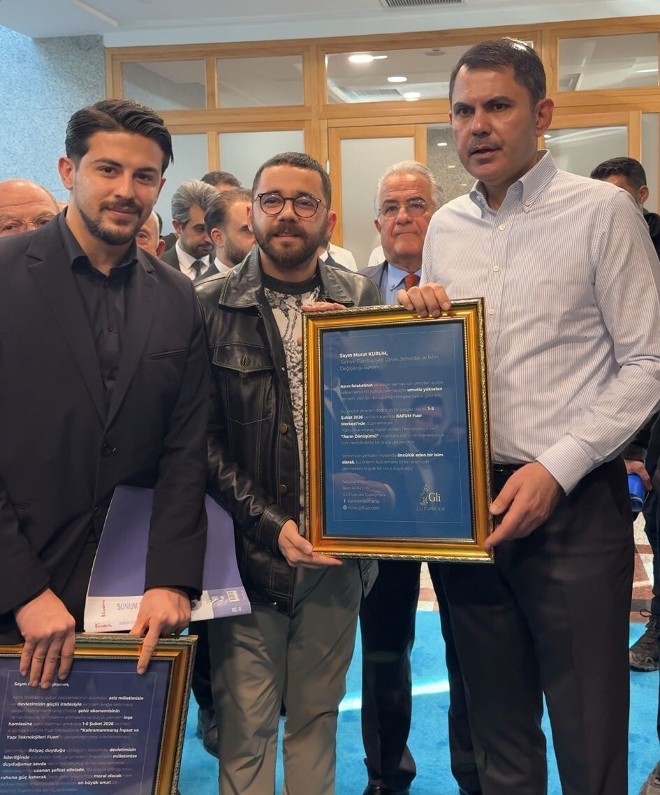 ÇEVRE, ŞEHİRCİLİK VE İKLİM DEĞİŞİKLİĞİ BAKANI MURAT KURUM, KAHRAMANMARAŞ TEMASLARI KAPSAMINDA GLİ...