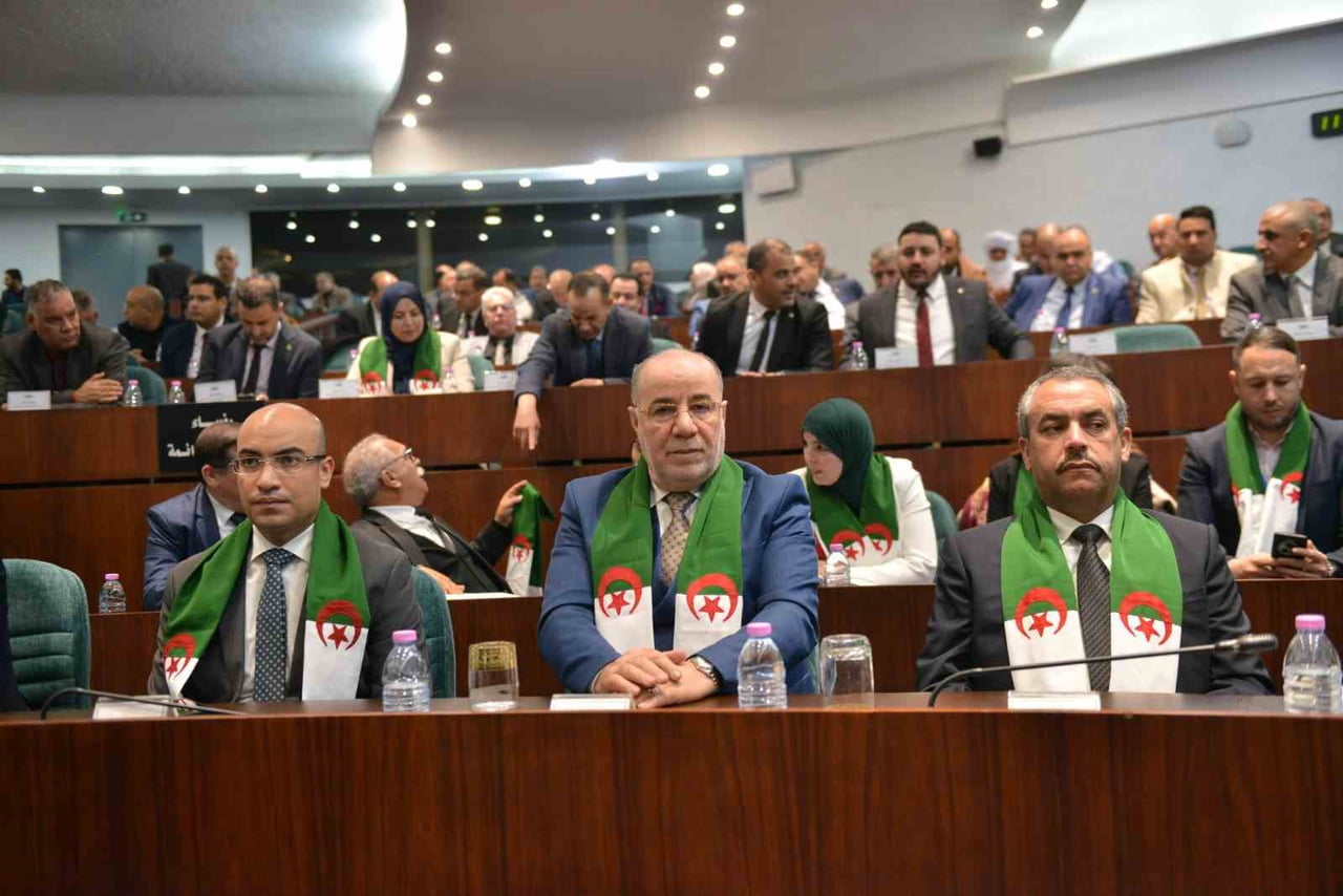 CEZAYİR ULUSAL HALK MECLİSİ’NDE DÜZENLENEN OTURUMDA FRANSA’NIN 1830 YILINDAN 1962 YILINA KADAR...