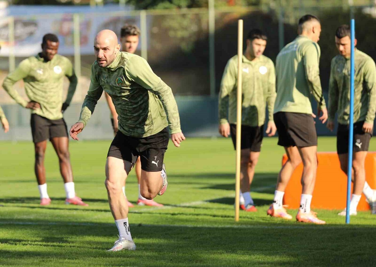 CORENDON ALANYASPOR TRENDYOL SÜPER LİG’İN 16’INCI HAFTASINDA DEPLASMANDA OYNAYACAĞI KAYSERİSPOR...
