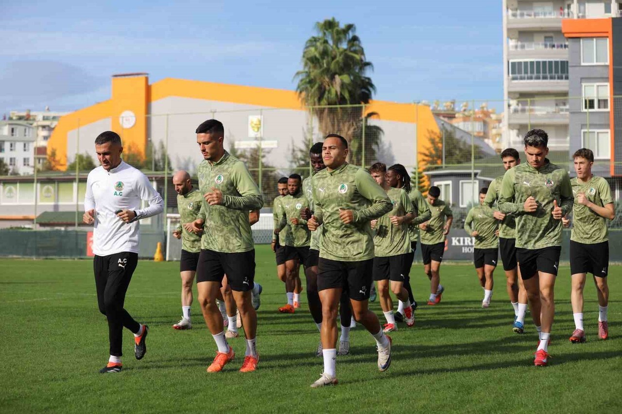 CORENDON ALANYASPOR, ZİRAAT TÜRKİYE KUPASI 4’ÜNCÜ TUR’DA YARIN DEPLASMANDA OYNAYACAĞI ÇORUM FUTBOL...