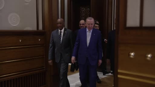 Cumhurbaşkanı Erdoğan, Sudan Egemenlik Konseyi Başkanı El Burhan ile görüştü