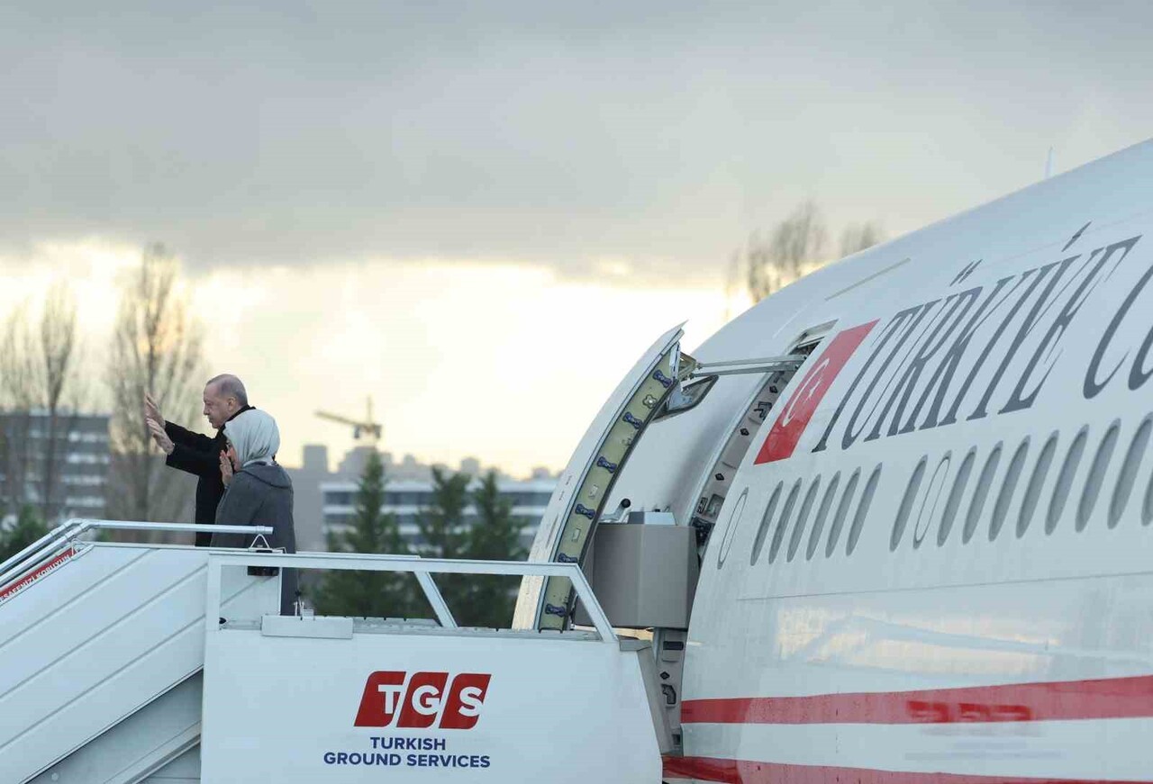 CUMHURBAŞKANI RECEP TAYYİP ERDOĞAN, "ULUSLARARASI BARIŞ VE GÜVEN FORUMU"NA KATILMAK ÜZERE TUR...