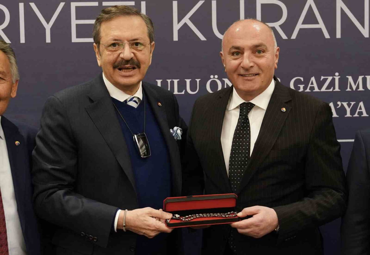 CUMHURİYETİ KURAN ŞEHİRLER BULUŞMASI KAPSAMINDA DÜZENLENEN AKŞAM YEMEĞİ, ANKARA’DA YOĞUN KATILIMLA...