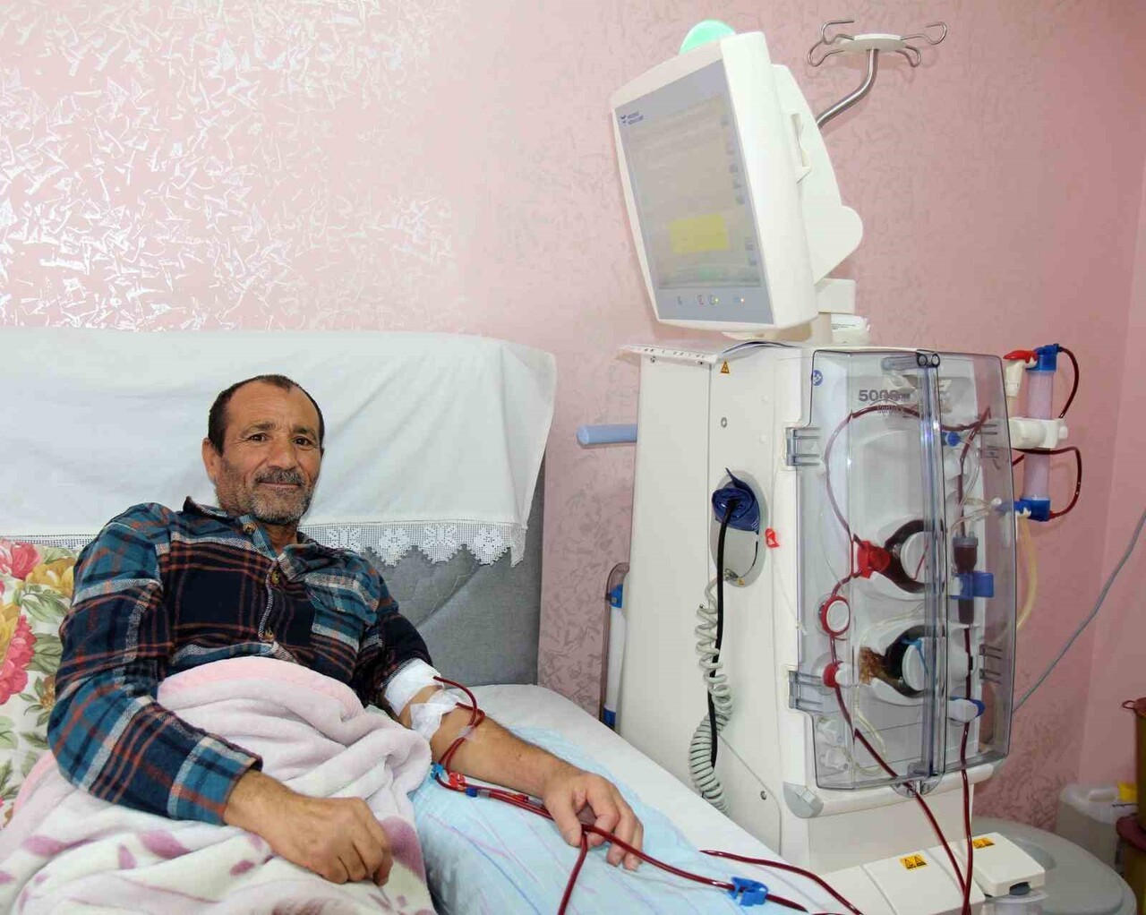 DENİZLİ İL SAĞLIK MÜDÜRÜ UZ.DR. BERNA ÖZTÜRK, TÜRKİYE’DE 2015 YILINDA KAMU HASTANELERİ ARASINDA...