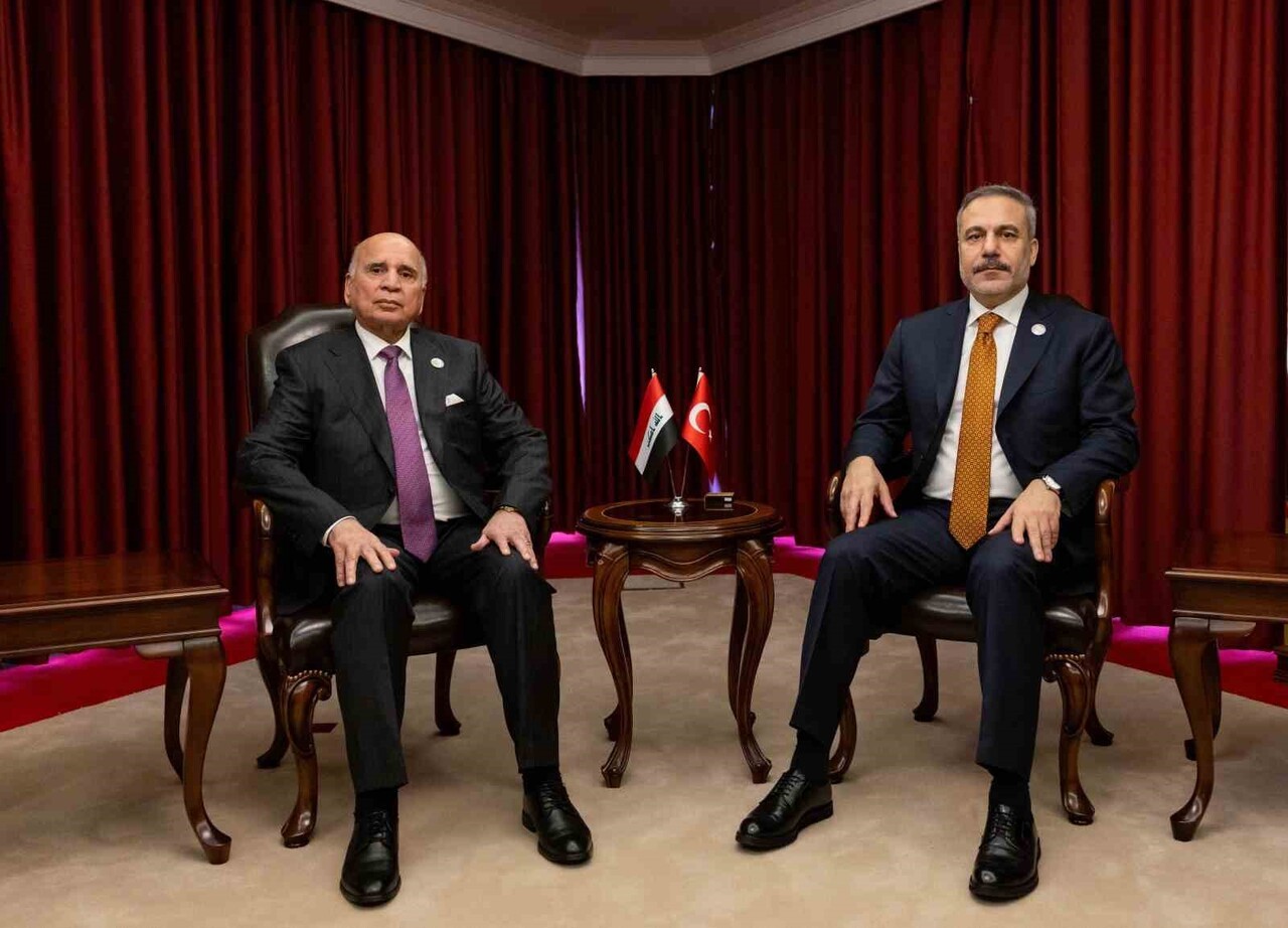 DIŞİŞLERİ BAKANI HAKAN FİDAN, KATAR’DA DÜZENLENEN 23. DOHA FORUMU KAPSAMINDA IRAK DIŞİŞLERİ BAKANI...