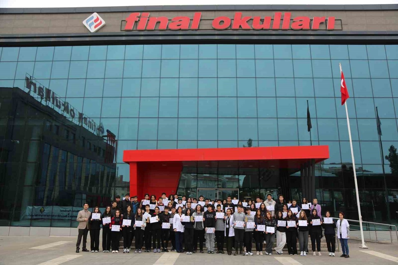 DİYARBAKIR FİNAL FEN VE ANADOLU LİSESİ, EĞİTİMİN EVRENSEL DİLİ OLAN MATEMATİĞİ MERKEZİNE ALAN...