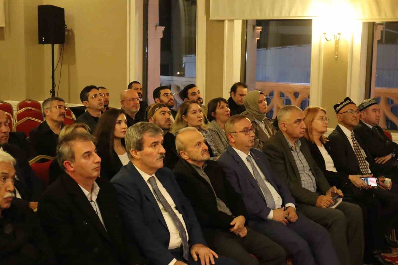 DOĞU TÜRKİSTANLI AKADEMİSYEN VE EKONOMİST DOÇ. DR. İLHAM TOHTİ İÇİN ULUSLARARASI KAMUOYUNA YÖNELİK...