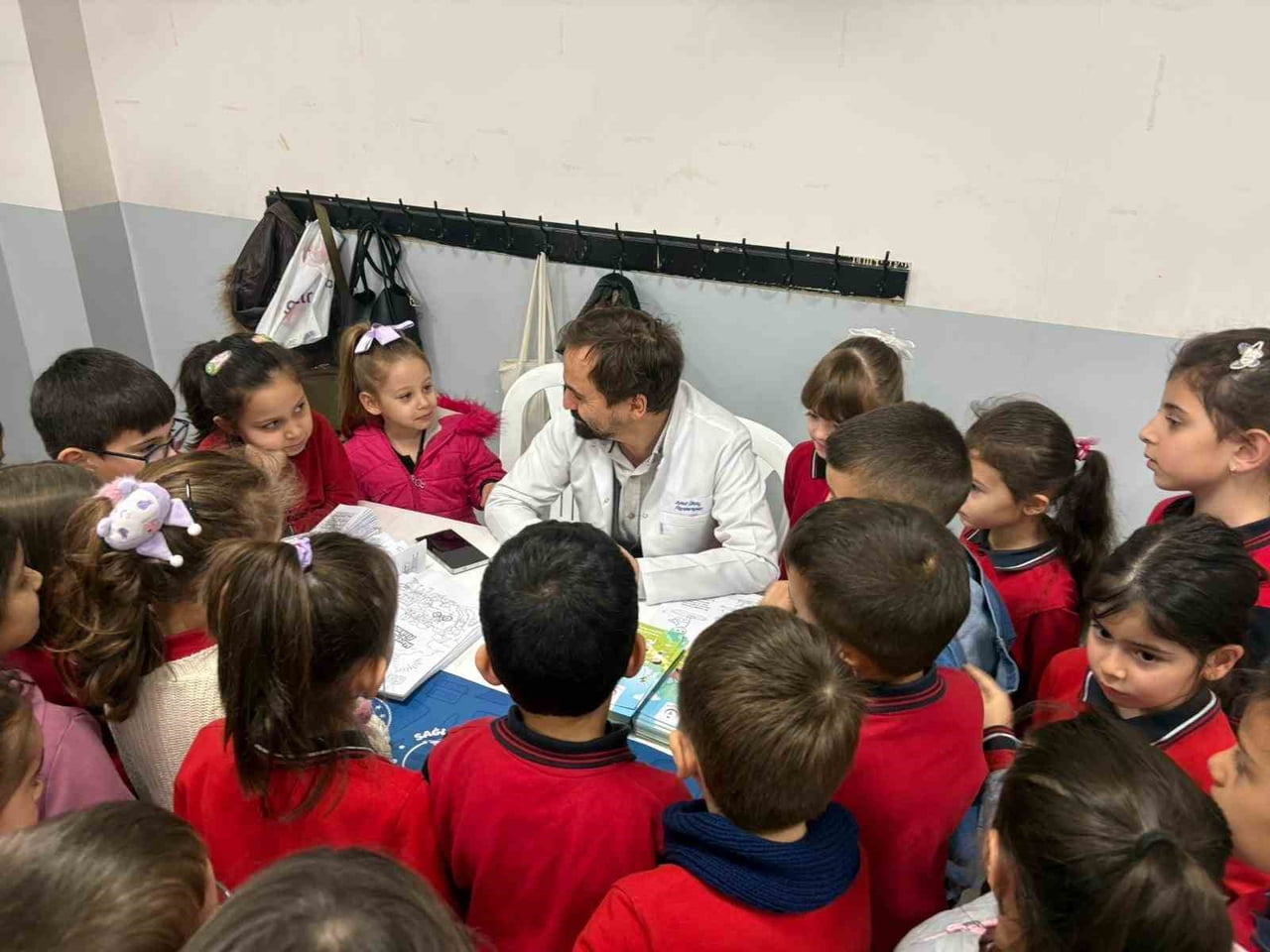 DÜZCE SAĞLIK MÜDÜRLÜĞÜ TARAFINDAN AZİZİYE İLKOKULUNDA “SAĞLIKLI ÇOCUK, SAĞLIKLI GELECEK” ETKİNLİĞİ...