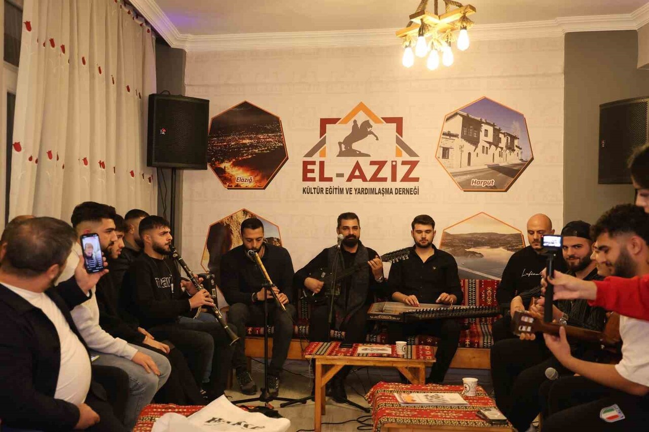 EL-AZİZ-DER, MALATYA VE ELAZIĞ'DAN KATILAN MİLLİ SPORCULARIN DA YER ALDIĞI MORAL PROGRAMINA EV...