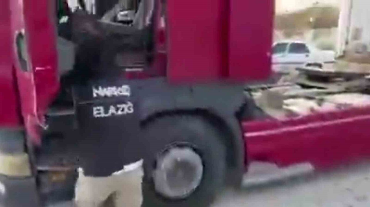 ELAZIĞ’DA DÜZENLENEN OPERASYONDA, KOVANCILAR İLÇESİNDE DURDURULAN ARAÇTA NARKOTİK KÖPEĞİ İLE...