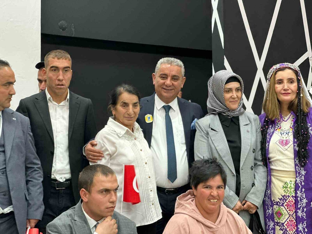 ENGELLİLER HAFTASI KAPSAMINDA BEYAZ AY DERNEĞİ KIRŞEHİR ŞUBESİ TARAFINDAN DÜZENLENEN PROGRAMDA...