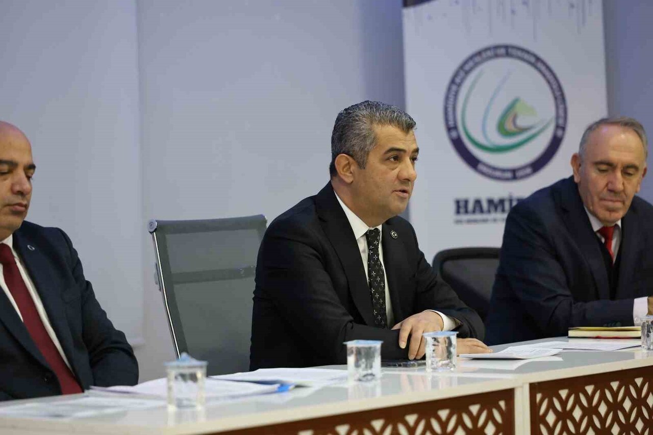 ERZURUM İL MİLLÎ EĞİTİM MÜDÜRÜ SÜLEYMAN EKİCİ, ÖZEL OKUL YÖNETİCİLERİYLE BİR ARAYA...