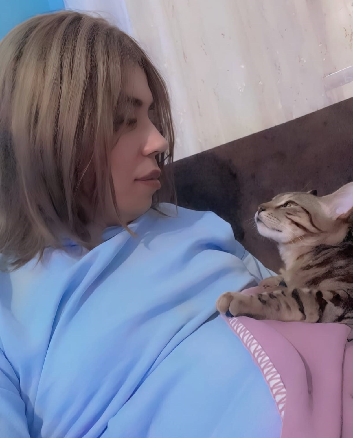 ESENYURT’TA 26 MAYIS 2025 GÜNÜ, TRANS BİREY OLDUĞU ÖNE SÜRÜLEN SELEN ÖZKULA’NIN (28), BİRLİKTE...