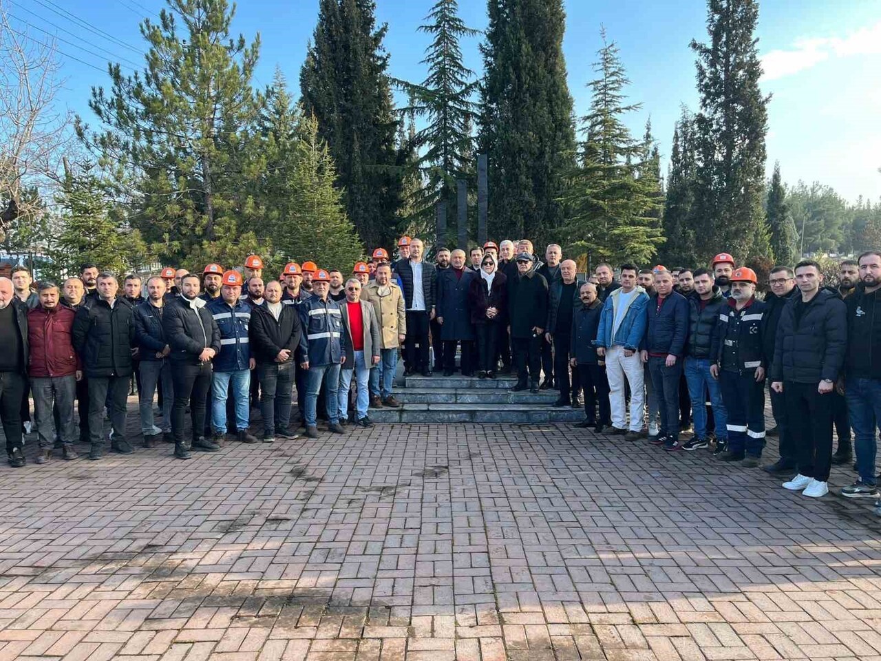 ESKİ HAK-İŞ GENEL SEKRETERİ VE ÇELİK-İŞ SENDİKASI ESKİ GENEL BAŞKANLARINDAN METİN TÜRKER, ÖLÜMÜNÜN...