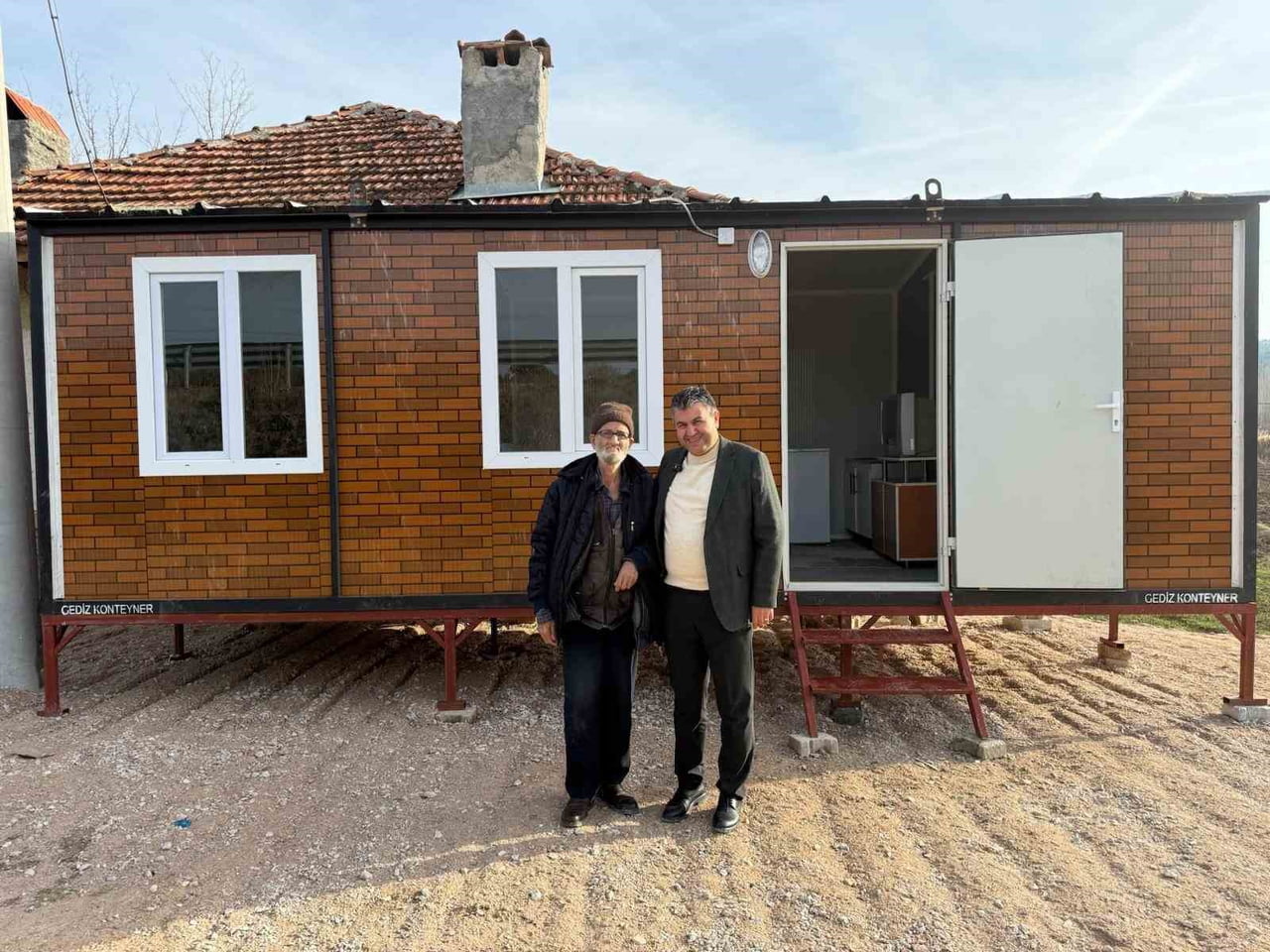 EYÜP CAN VE BELEDİYE BAŞKANI NECDET AKEL