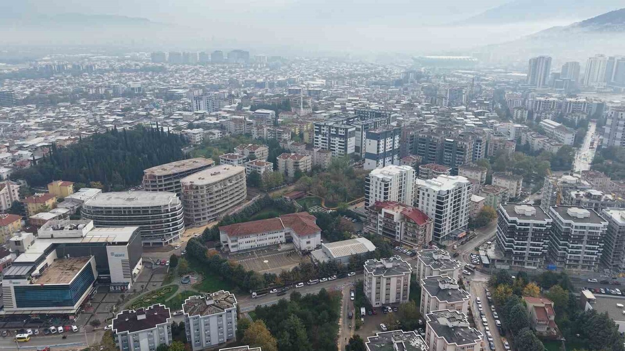 FAİZ ORANLARININ YÜKSEK OLMASIYLA BİRLİKTE GAYRİMENKUL YATIRIMI YAPMAYAN HERKESİN DÖVİZ, ALTIN VE...