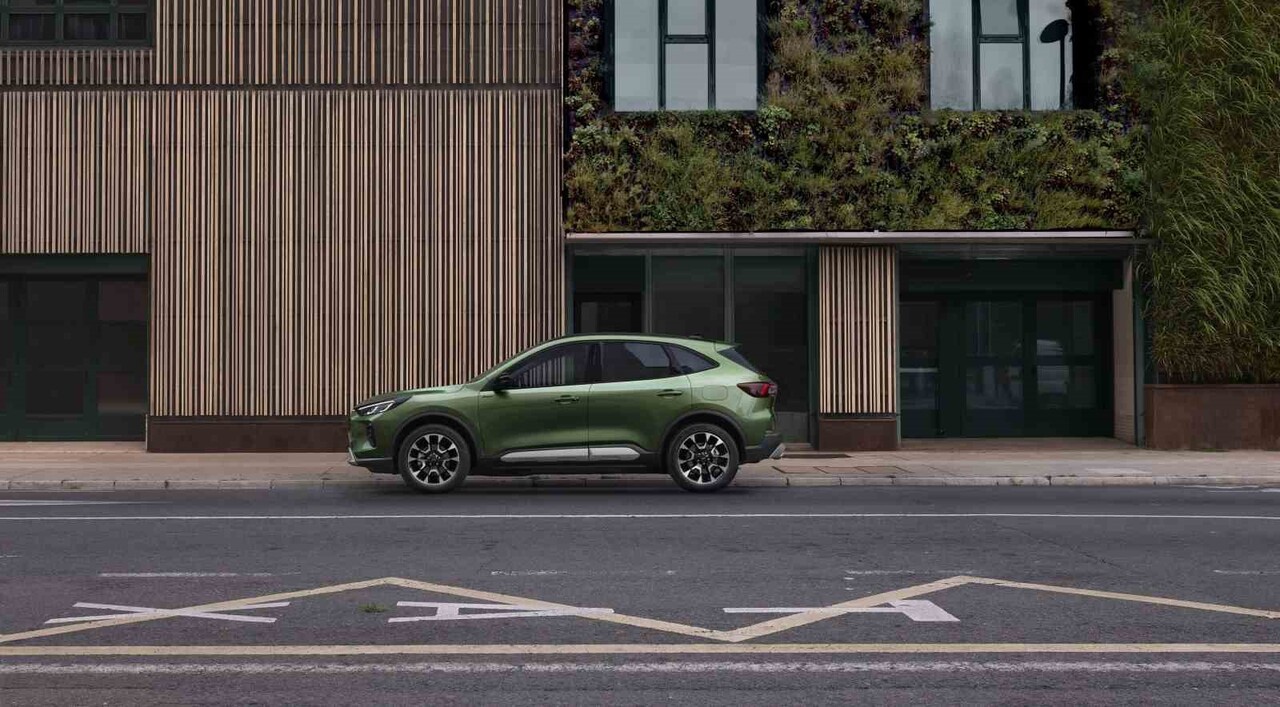 FORD’UN SUV SEGMENTİNDE YER ALAN YENİ KUGA ACTİVE X SERİSİ, KULLANICILAR İLE BULUŞUYOR. MODELİN ÖN...