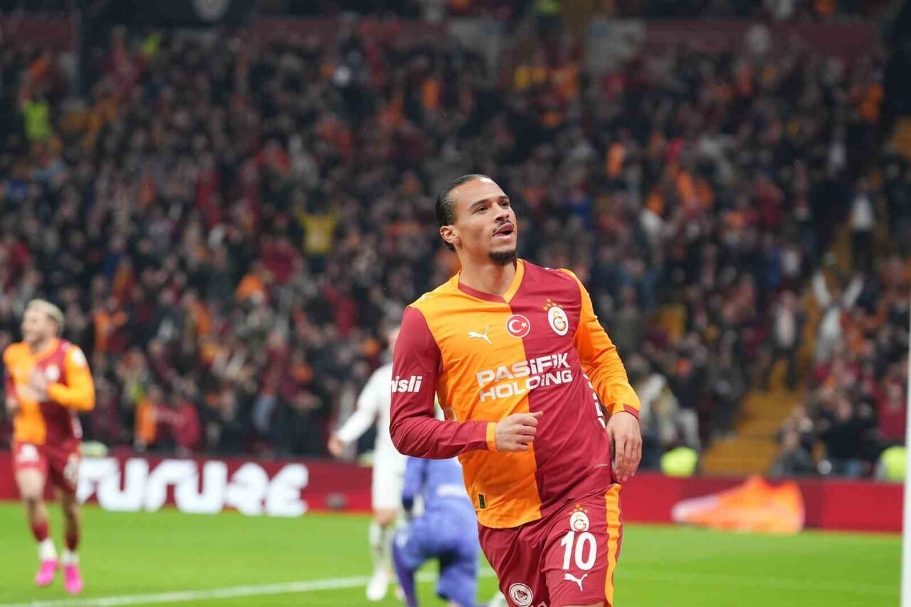 GALATASARAY ALMAN FUTBOLCUSU LEROY SANE, SAMSUNSPOR MAÇIYLA BİRLİKTE TRENDYOL SÜPER LİG'DE ÜST...