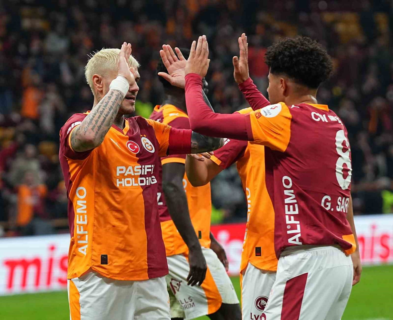 GALATASARAY, TRENDYOL SÜPER LİG’DE İÇ SAHADA OYNADIĞI SON 27 KARŞILAŞMADA 22 GALİBİYET, 5...