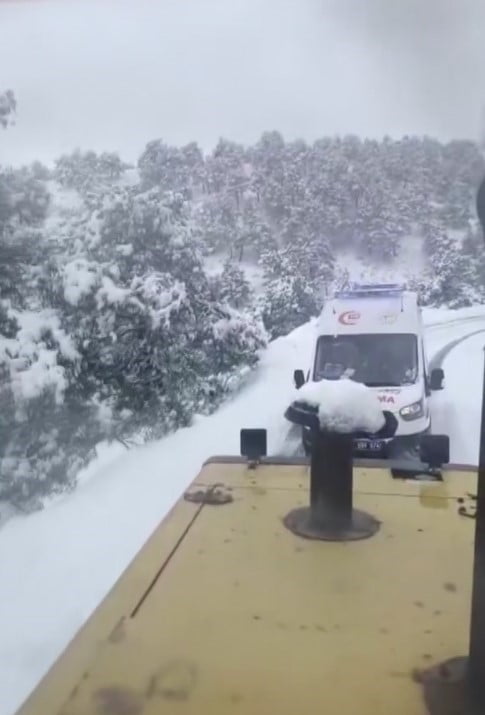 GAZİANTEP'TE RAHATSIZLANAN VATANDAŞ İÇİN EKİPLER SEFERBER OLDU