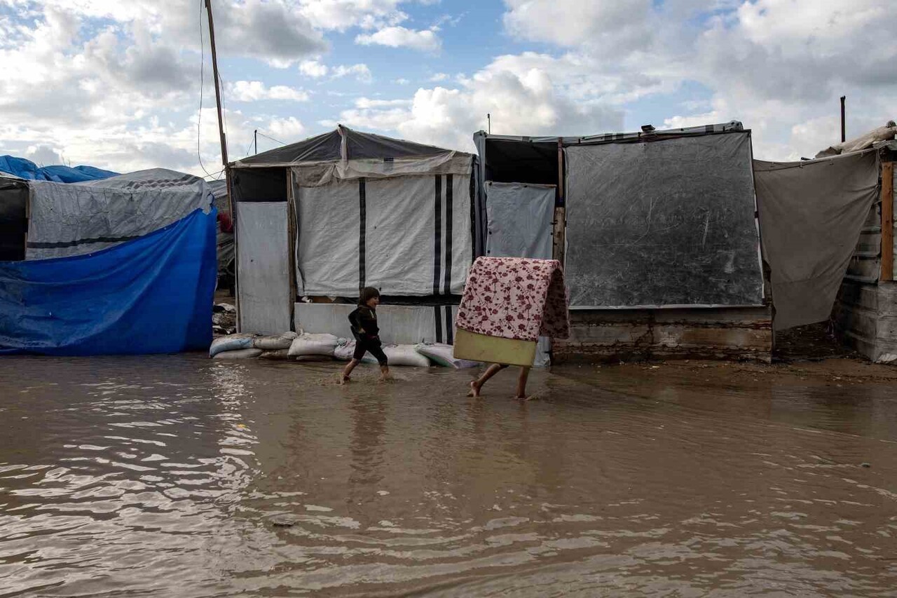 GAZZE ŞERİDİ'NDE ETKİLİ OLAN BYRON FIRTINASI NEDENİYLE 12 KİŞİ HAYATINI KAYBETTİ, 27 BİNDEN FAZLA...