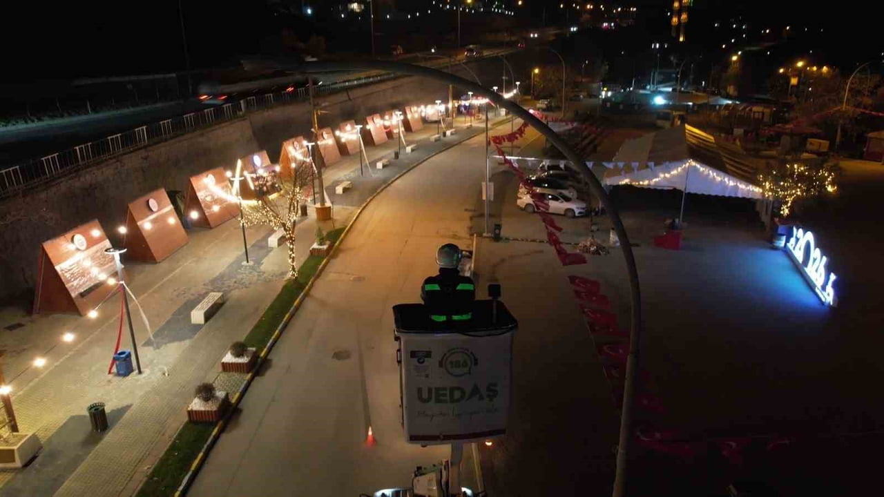 GÜNEY MARMARA’DA 5 MİLYONUN ÜZERİNDE NÜFUSA ELEKTRİK DAĞITIM HİZMETİ VEREN UEDAŞ, YENİ YILA 677...