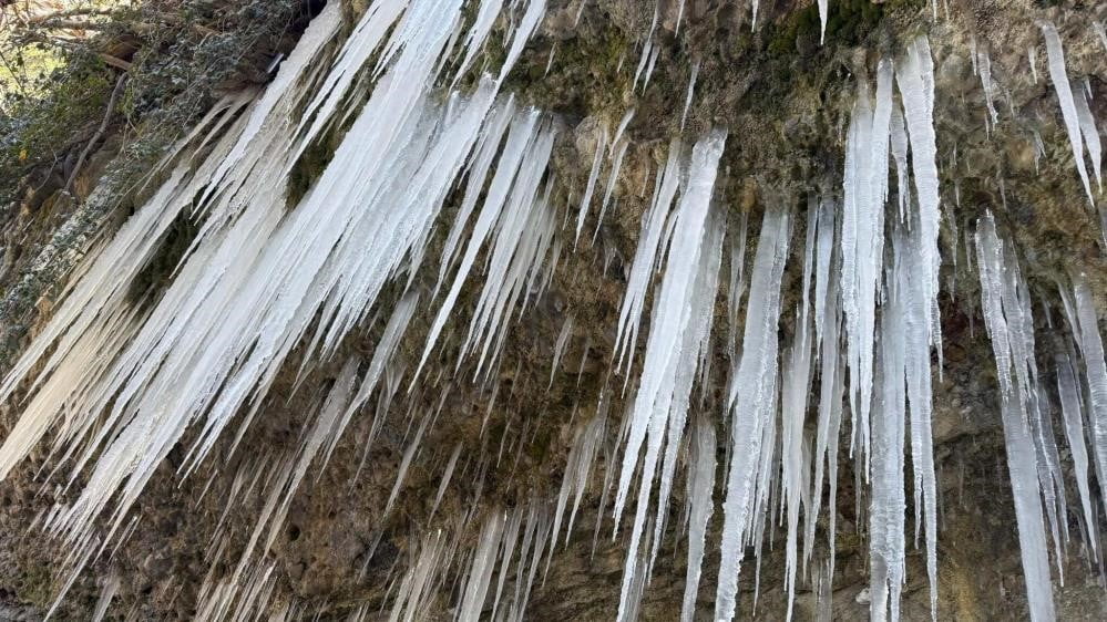 HAFTA SONUNDA VE BAŞINDAKİ KAR YAĞIŞLARININ ARDINDAN DONDURUCU SOĞUKLAR YAŞAMI OLUMSUZ...