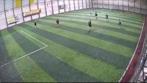 Halı sahada ölüm kamerada