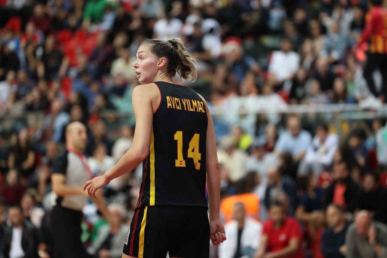 HALKBANK TÜRKİYE KADINLAR BASKETBOL SÜPER LİG EKİPLERİNDEN MELİKGAZİ KAYSERİ BASKETBOL LİGİN 8....