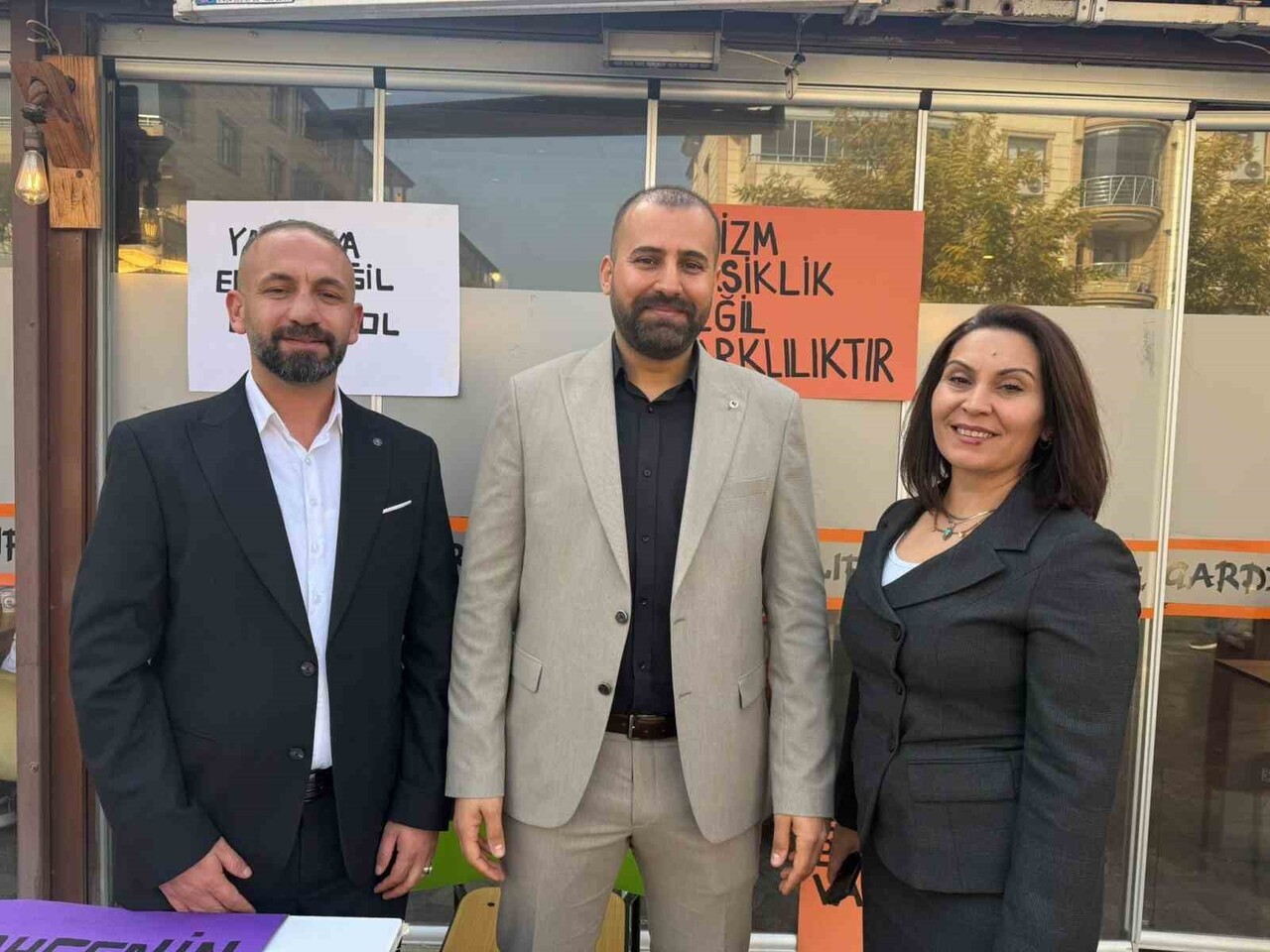 IĞDIR’DA ÖZEL GEREKSİNİMLİ BİREYLER BİR GÜNLÜĞÜNE KAFE İŞLETTİ