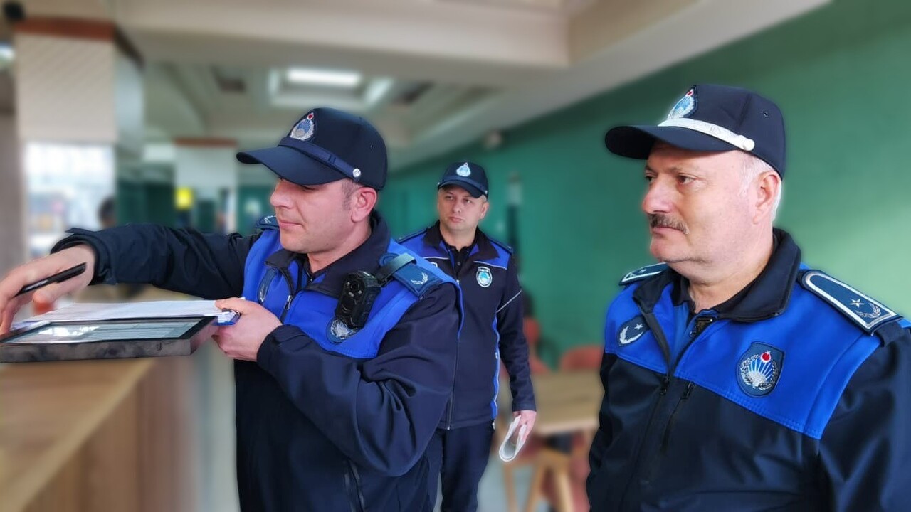 İNEGÖL’DE DÖNERCİLERE SIKI DENETİM