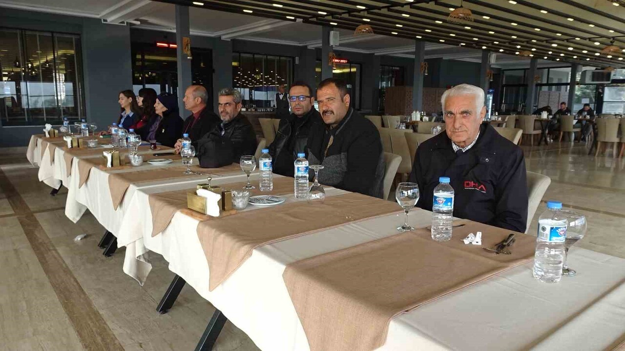 İNSAN HAKLARI KURULU, GAZETECİLERLE BULUŞTU