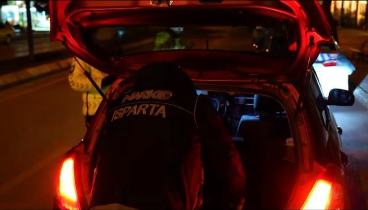 ISPARTA'DA POLİS EKİPLERİNCE GERÇEKLEŞTİRİLEN ÇALIŞMALARDA 26 AYRI YAKALAMA YAPILIRKEN, ÇOK SAYIDA...