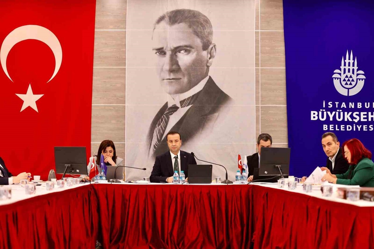 İSTANBUL'DA 'UYGULAMA BAZLI TAKSİ TAŞIMACILIĞI' PROJESİ ÇERÇEVESİNDE 5'İNCİ İHALE YAPILDI. KAPALI...