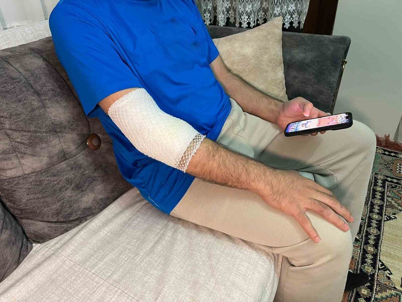 İSTANBUL BAŞAKŞEHİR'DE SİTEDE GÜVENLİK GÖREVLİSİ SEMİH ANIL CANSIZ, SİTE SAKİNİ KADININ GOLDEN...