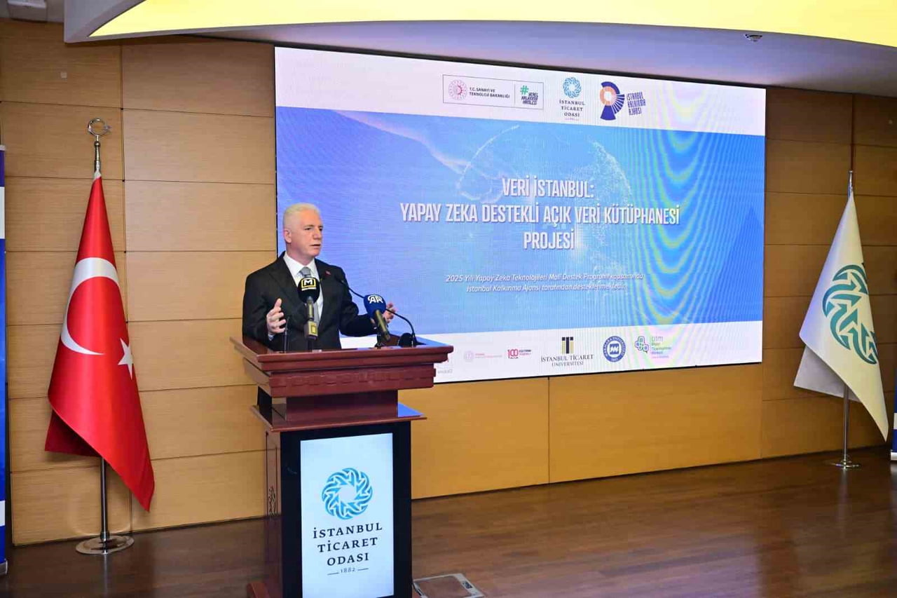 İSTANBUL VALİSİ DAVUT GÜL,