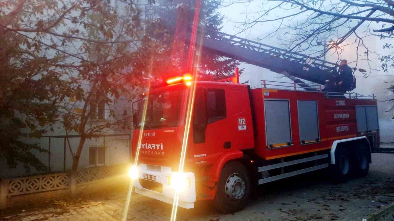 İTFAİYE EKİPLERİ SEFERBER OLDU.