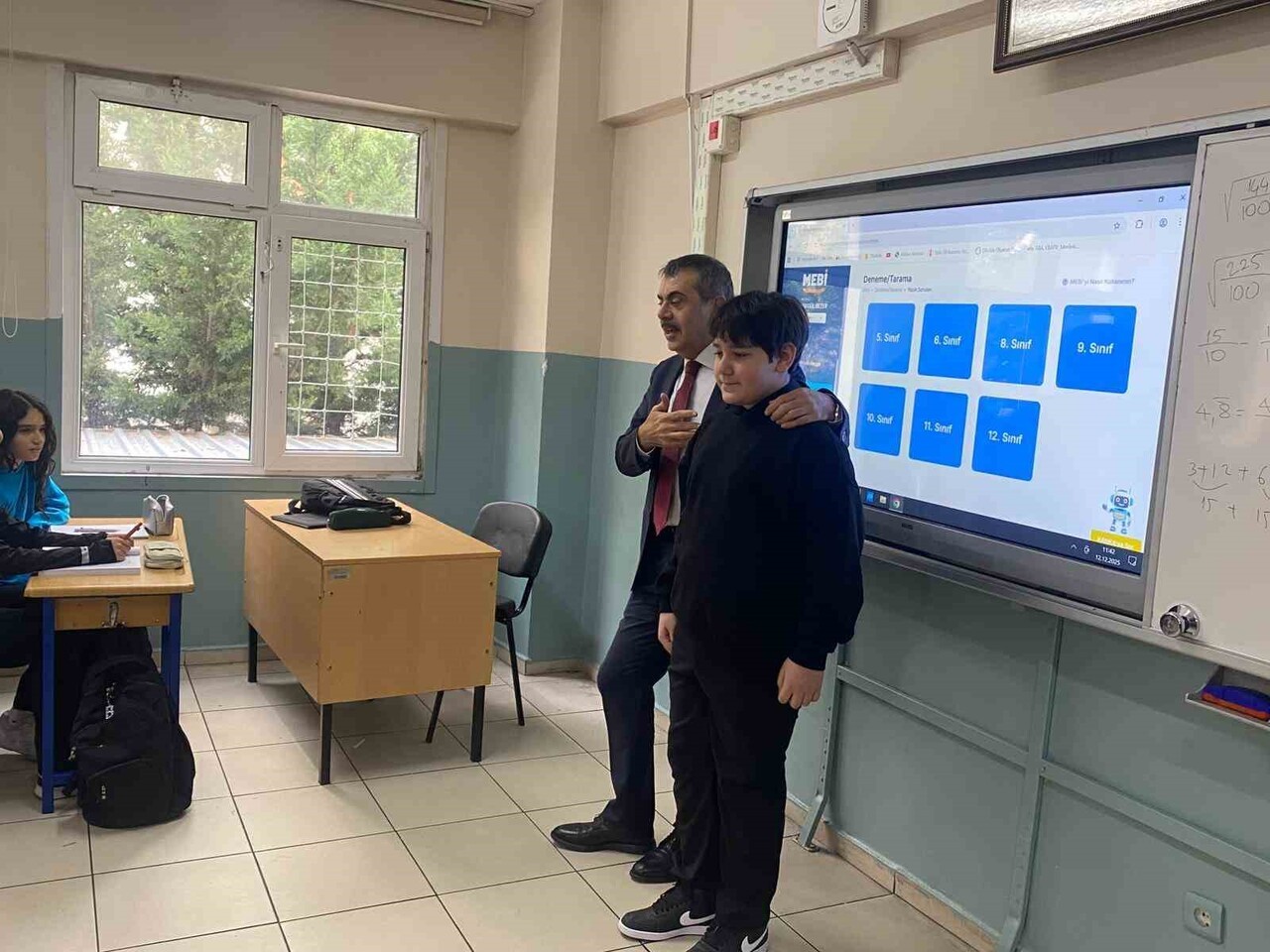 KADIKÖY'DE OKUL TEMSİLCİSİ SEÇİLEN 8'İNCİ SINIF ÖĞRENCİSİ UĞUR EREN YILMAZ'IN CİMER ÜZERİNDEN...