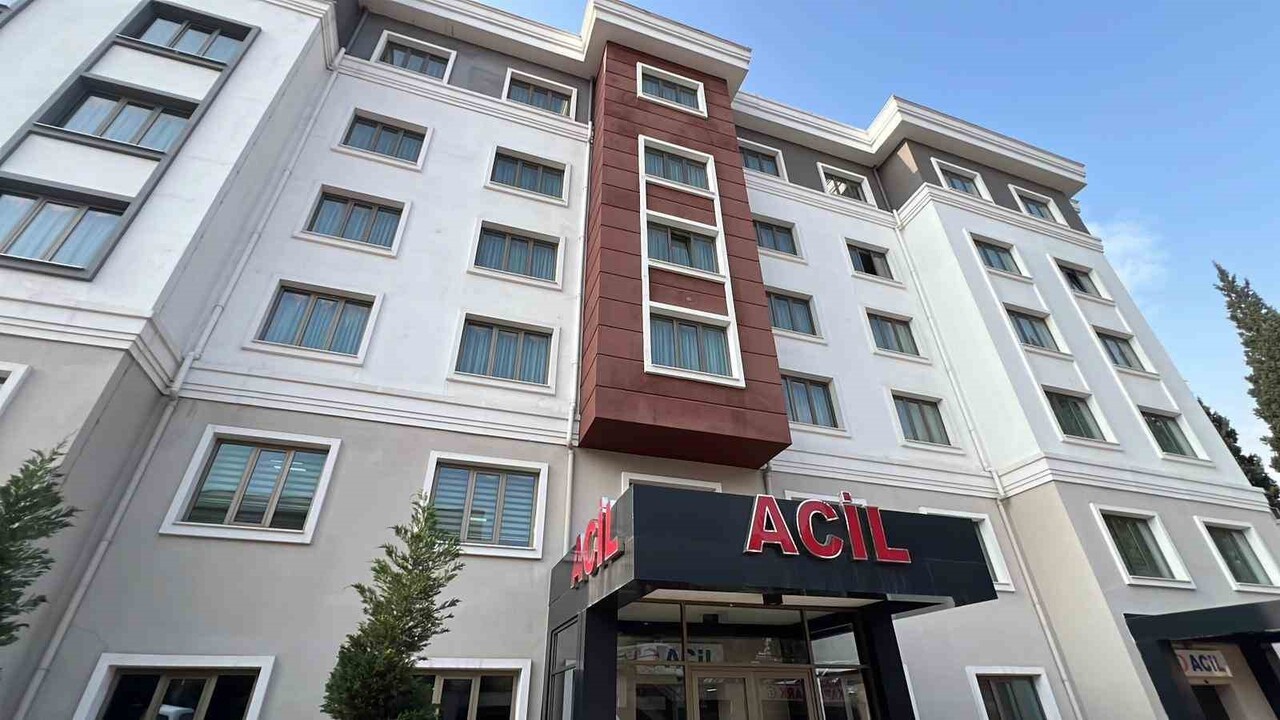 KAHRAMANMARAŞ’TA ÖZEL HALK OTOBÜSÜNDE YOLCULUK YAPAN M.A. (17) İSİMLİ GENÇ, SEYİR HALİNDEYKEN...