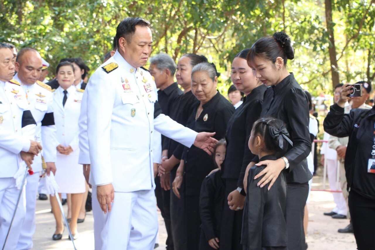 KAMBOÇYA VE TAYLAND ARASINDA DEVAM EDEN ÇATIŞMALARDA CAN KAYBI 20'Sİ TAYLAND, 11'İ KAMBOÇYA'DAN...