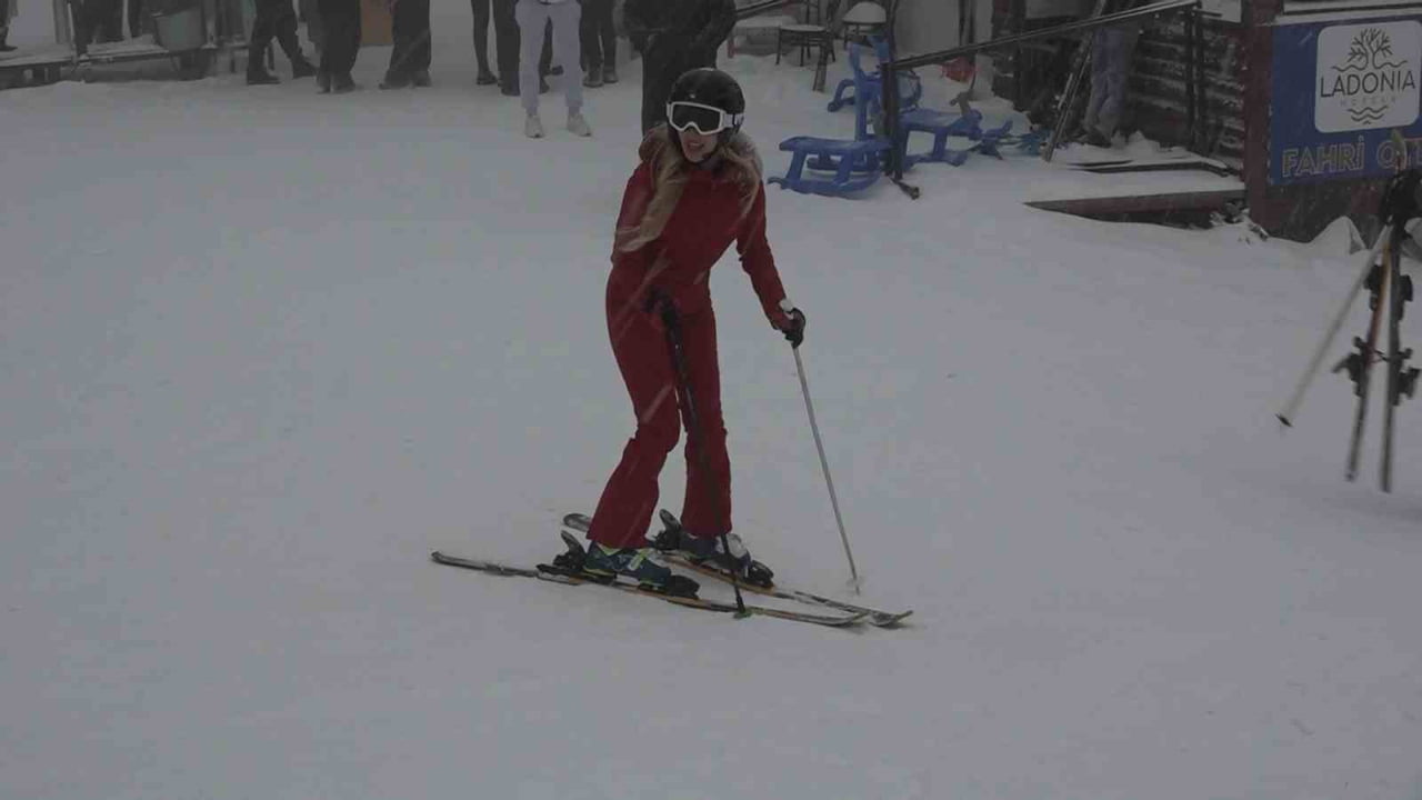 .KAR KALINLIĞI 25 SANTİMETREYE ULAŞTI