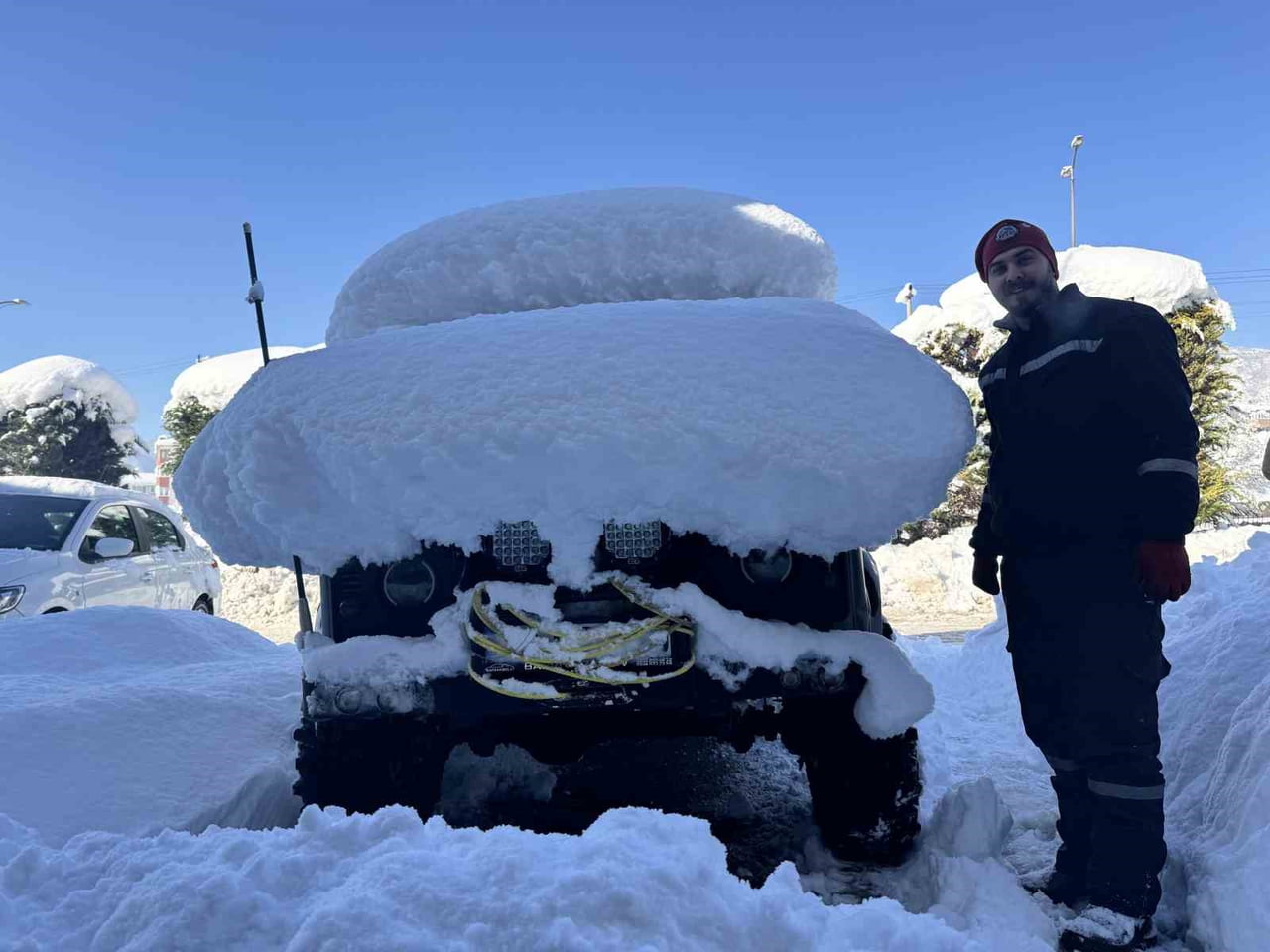 KARABÜK'ÜN SAFRANBOLU İLÇESİNDE 3 GÜN SÜREN KAR YAĞIŞININ ARDINDAN SANAYİ SİTESİNDEKİ ESNAFLAR İŞ...