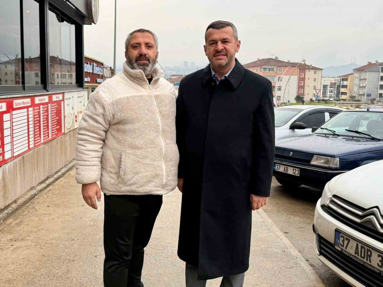 KARABÜK BELEDİYE BAŞKANI ÖZKAN ÇETİNKAYA, 100. YIL MAHALLESİ’NDE FAALİYET GÖSTEREN ESNAFLARI...