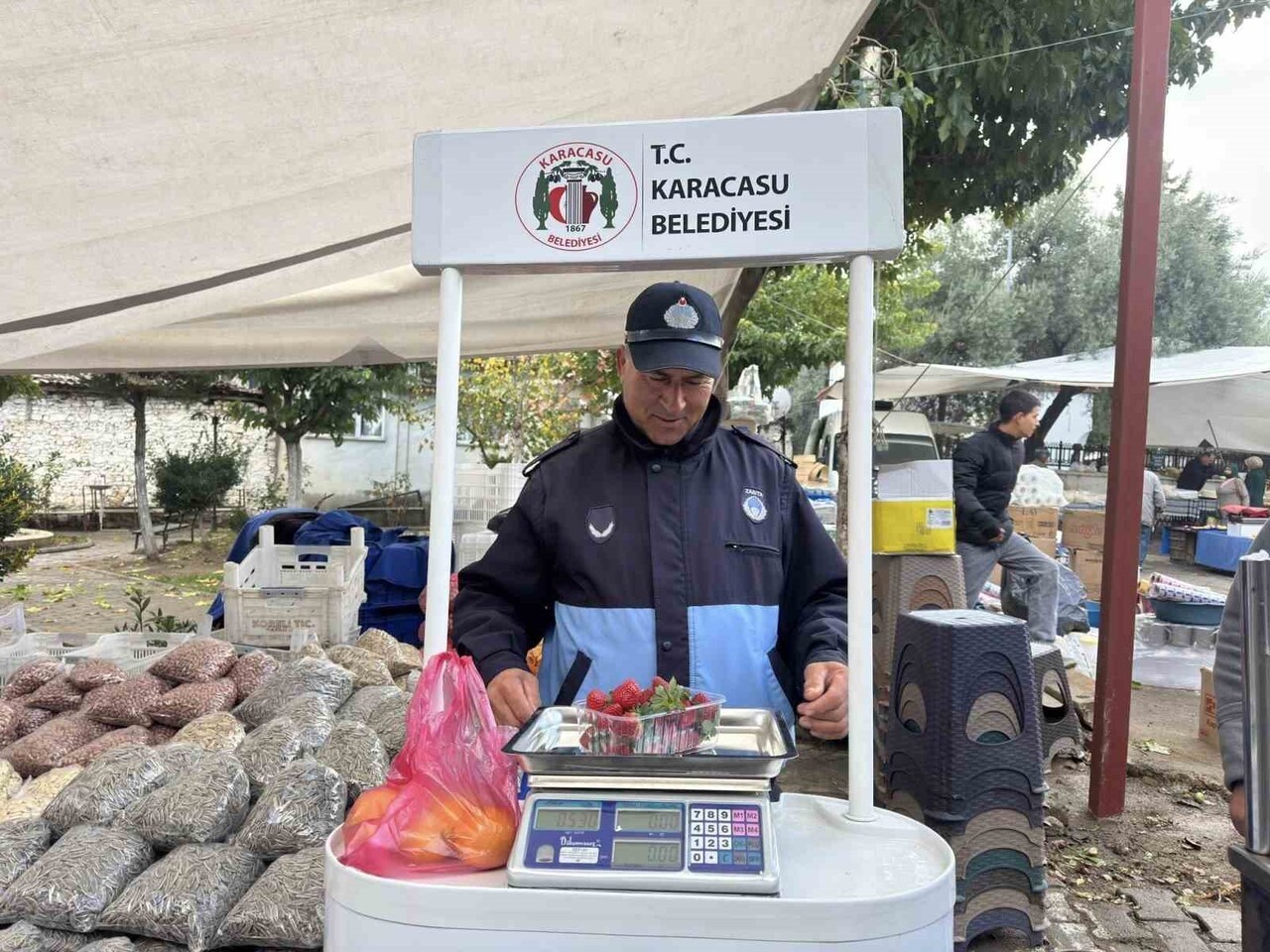 KARACASU’DA TARTI KONTROL NOKTASI