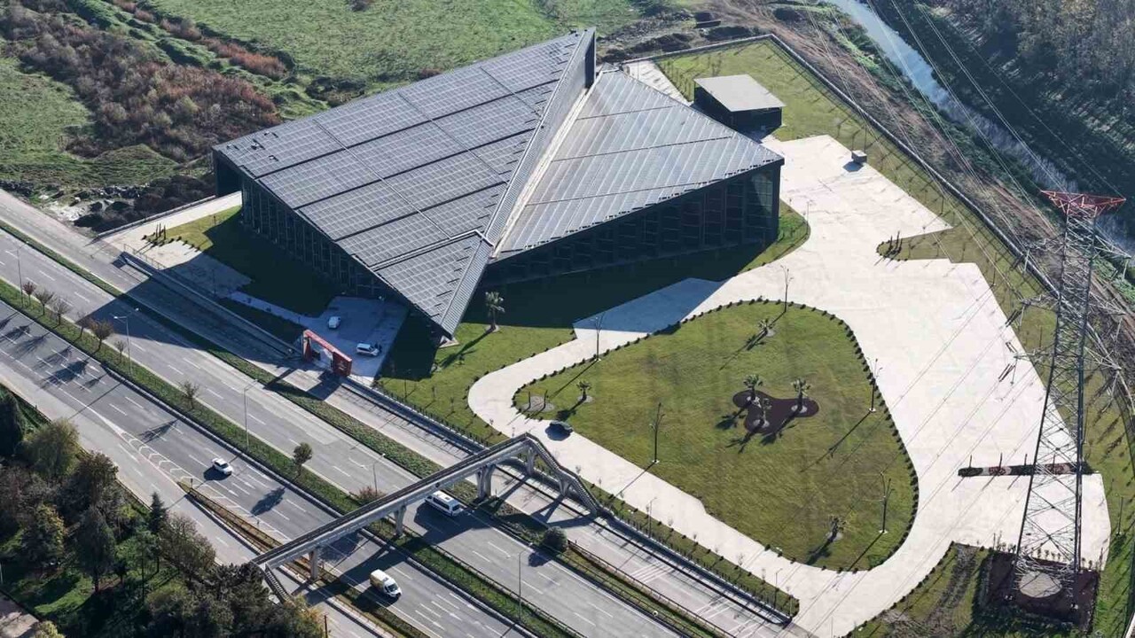 KARADENİZ BÖLGESİ’NİN EN BÜYÜK BİLİM MERKEZİ VE PLANETARYUMU OLACAK PROJEDE SONA GELİNDİ. 12 BİN...